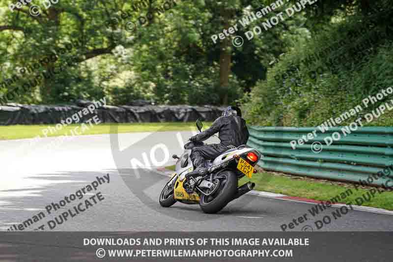 cadwell no limits trackday;cadwell park;cadwell park photographs;cadwell trackday photographs;enduro digital images;event digital images;eventdigitalimages;no limits trackdays;peter wileman photography;racing digital images;trackday digital images;trackday photos